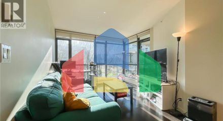 Residential - Single Family Home - Vancouver, Canada - Canada