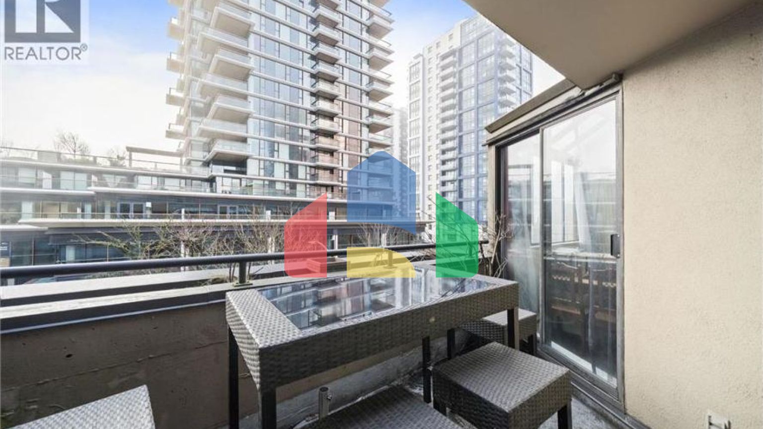 Residential - Single Family Home - Vancouver, Canada - Canada