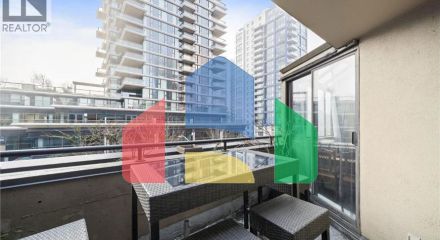 Residential - Single Family Home - Vancouver, Canada - Canada