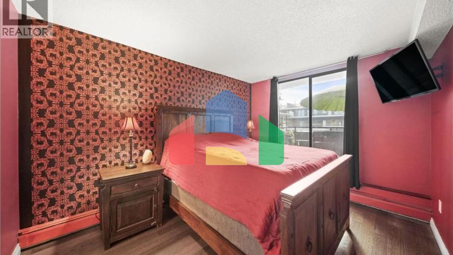 Residential - Single Family Home - Vancouver, Canada - Canada