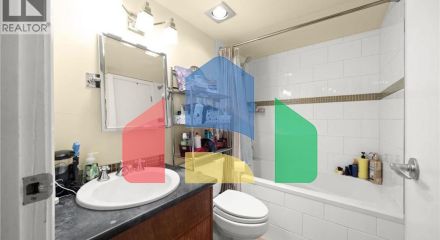 Residential - Single Family Home - Vancouver, Canada - Canada