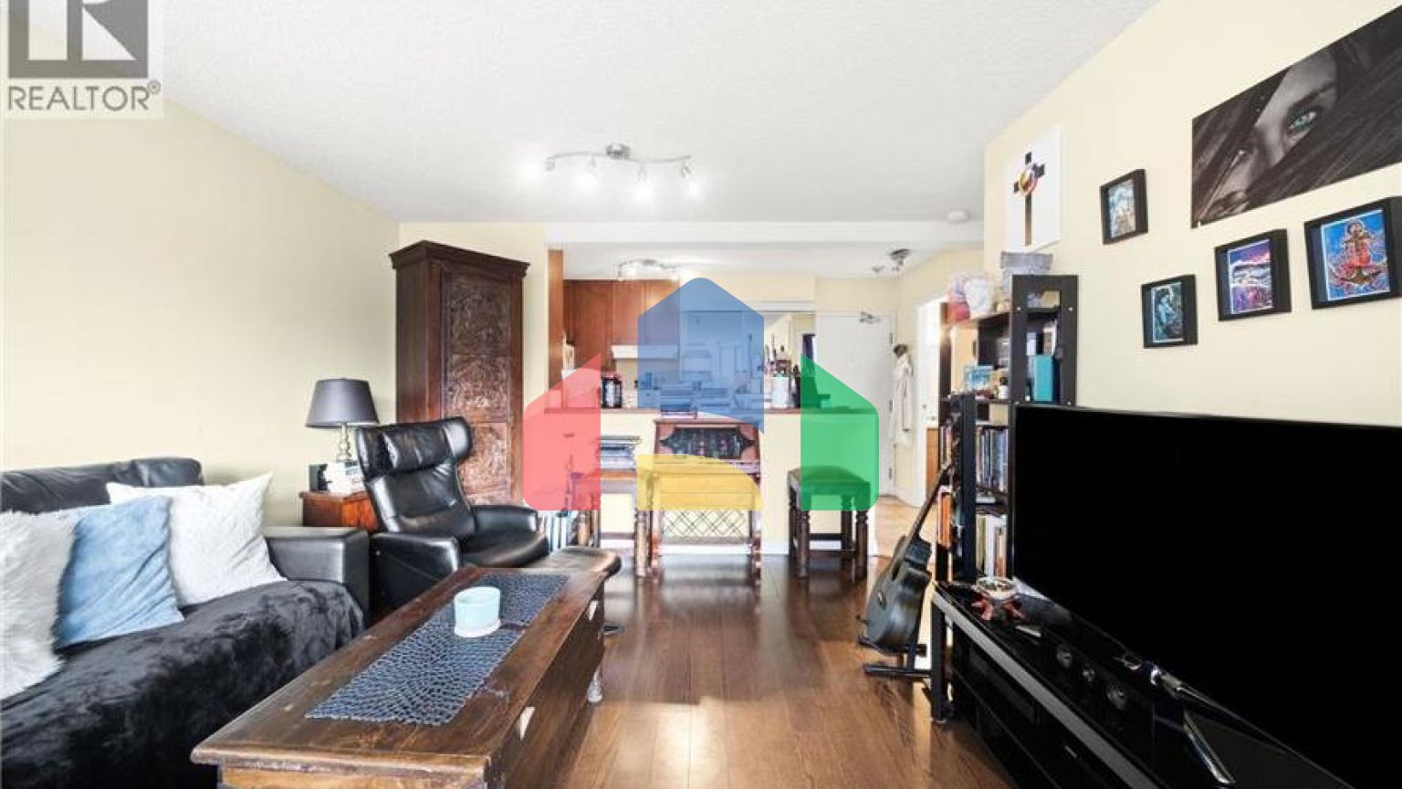 Residential - Single Family Home - Vancouver, Canada - Canada