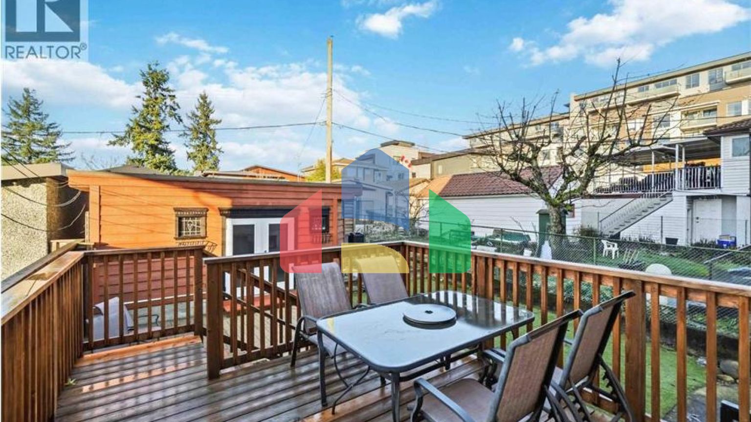 Residential - Single Family Home - Vancouver, Canada - Canada