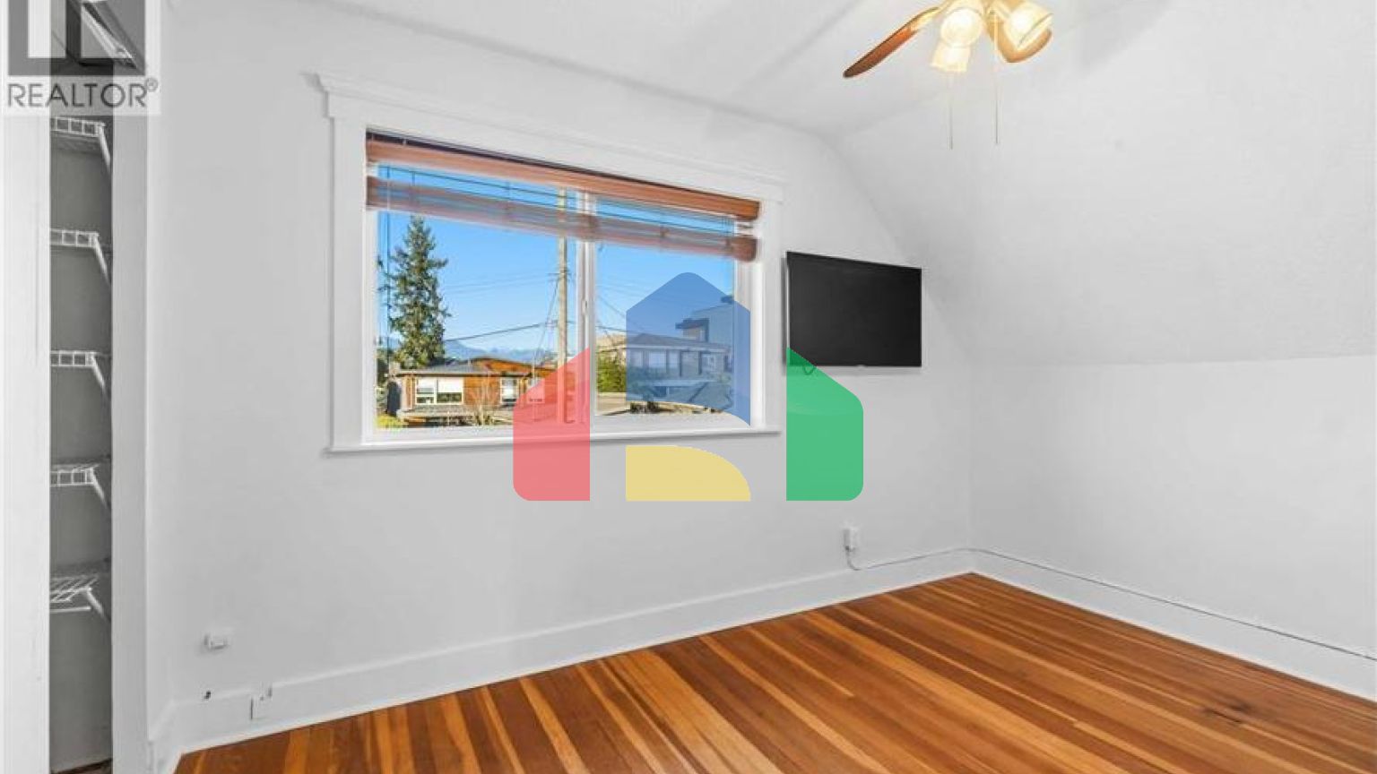 Residential - Single Family Home - Vancouver, Canada - Canada