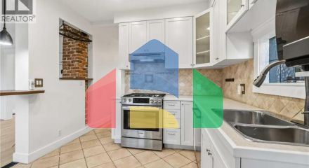 Residential - Single Family Home - Vancouver, Canada - Canada