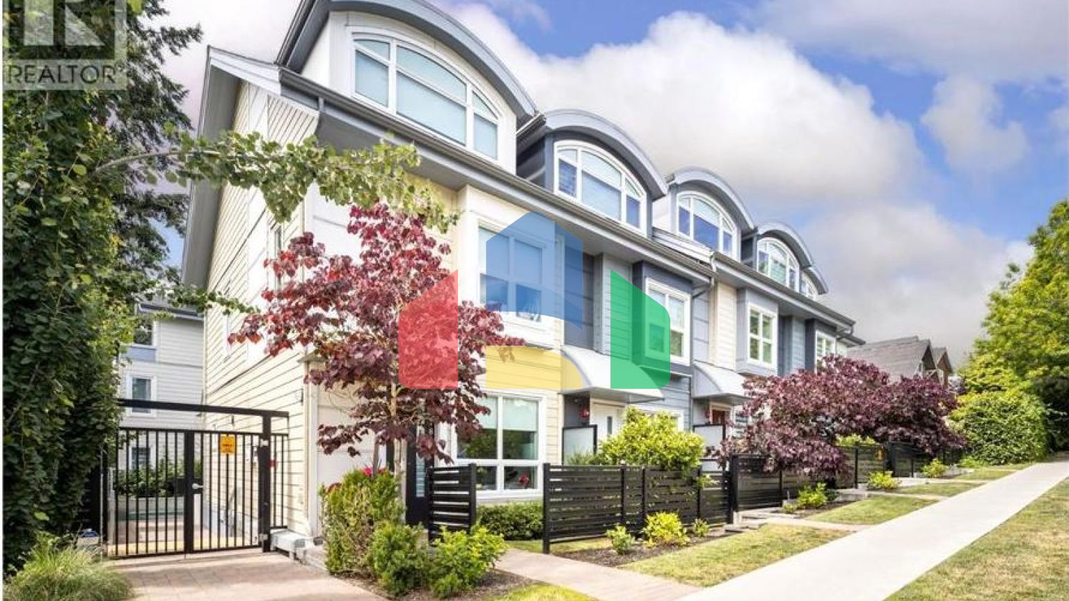 Residential - Townhouse - Vancouver, Canada - Canada