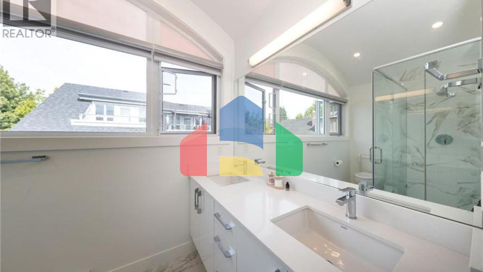 Residential - Townhouse - Vancouver, Canada - Canada