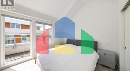 Residential - Townhouse - Vancouver, Canada - Canada