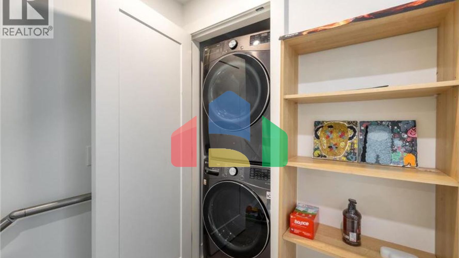 Residential - Townhouse - Vancouver, Canada - Canada