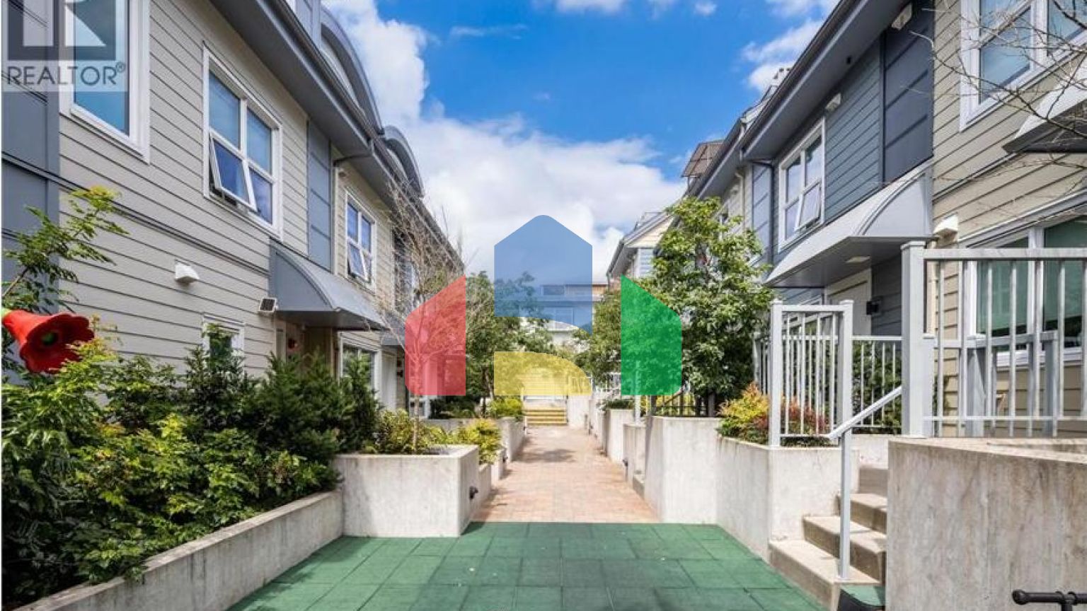 Residential - Townhouse - Vancouver, Canada - Canada