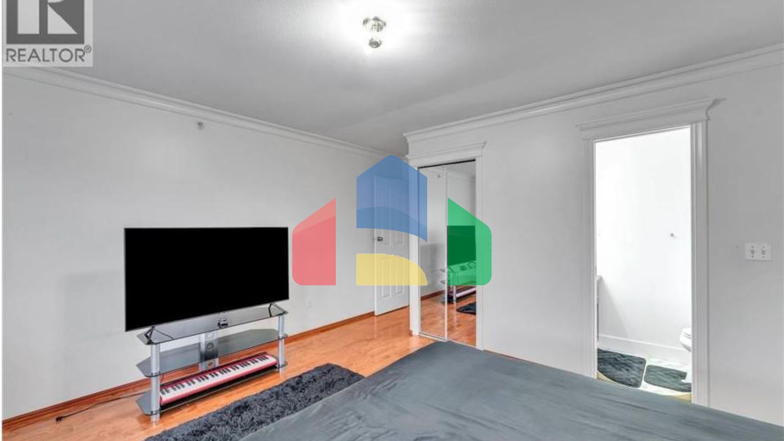 Residential - Single Family Home - Vancouver, Canada - Canada