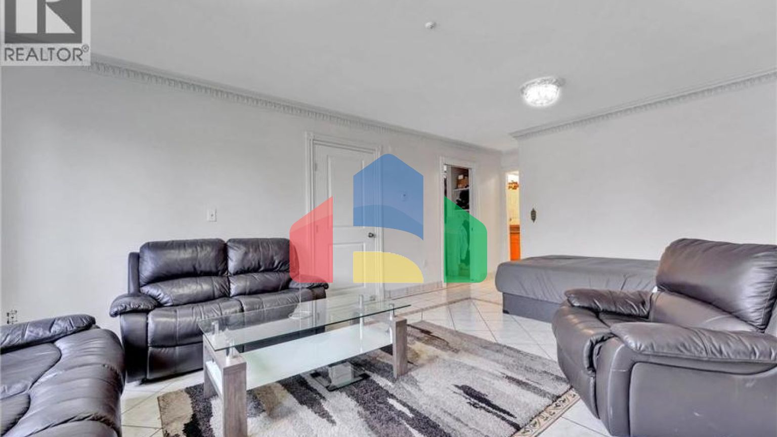 Residential - Single Family Home - Vancouver, Canada - Canada