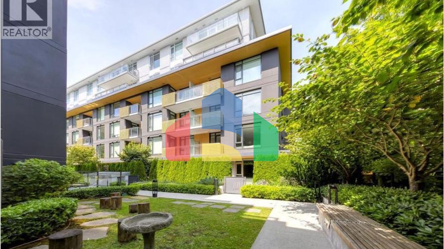 Residential - Single Family Home - Vancouver, Canada - Canada