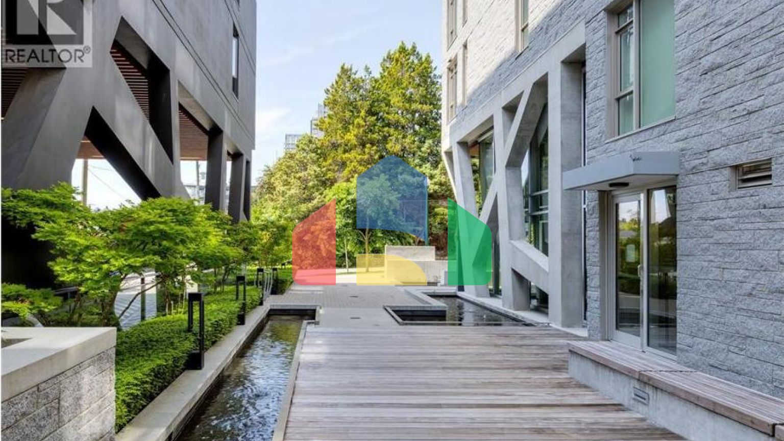 Residential - Single Family Home - Vancouver, Canada - Canada