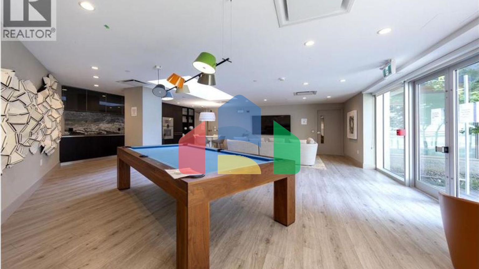 Residential - Single Family Home - Vancouver, Canada - Canada