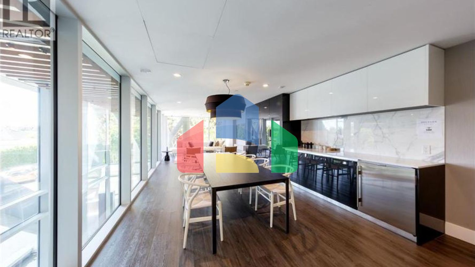 Residential - Single Family Home - Vancouver, Canada - Canada