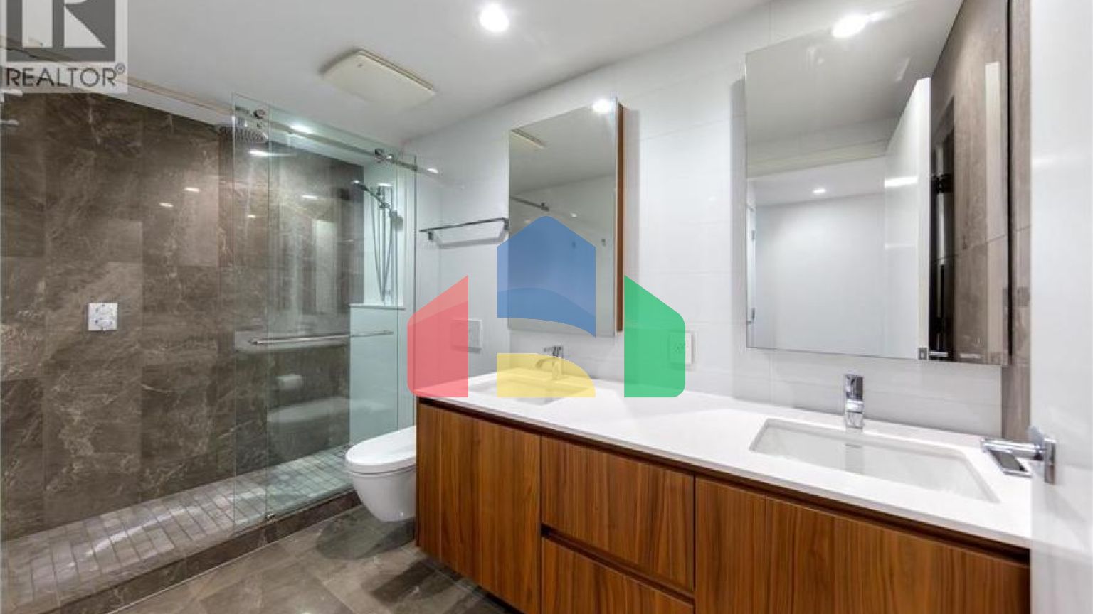 Residential - Single Family Home - Vancouver, Canada - Canada