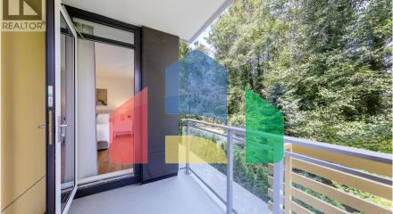 Residential - Single Family Home - Vancouver, Canada - Canada