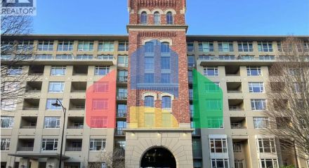 Residential - Single Family Home - Vancouver, Canada - Canada