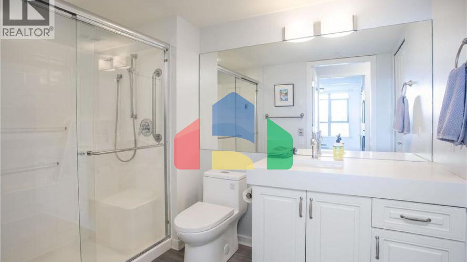 Residential - Single Family Home - Vancouver, Canada - Canada