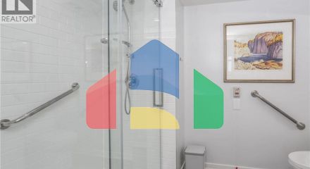 Residential - Single Family Home - Vancouver, Canada - Canada