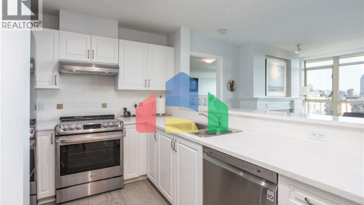 Residential - Single Family Home - Vancouver, Canada - Canada