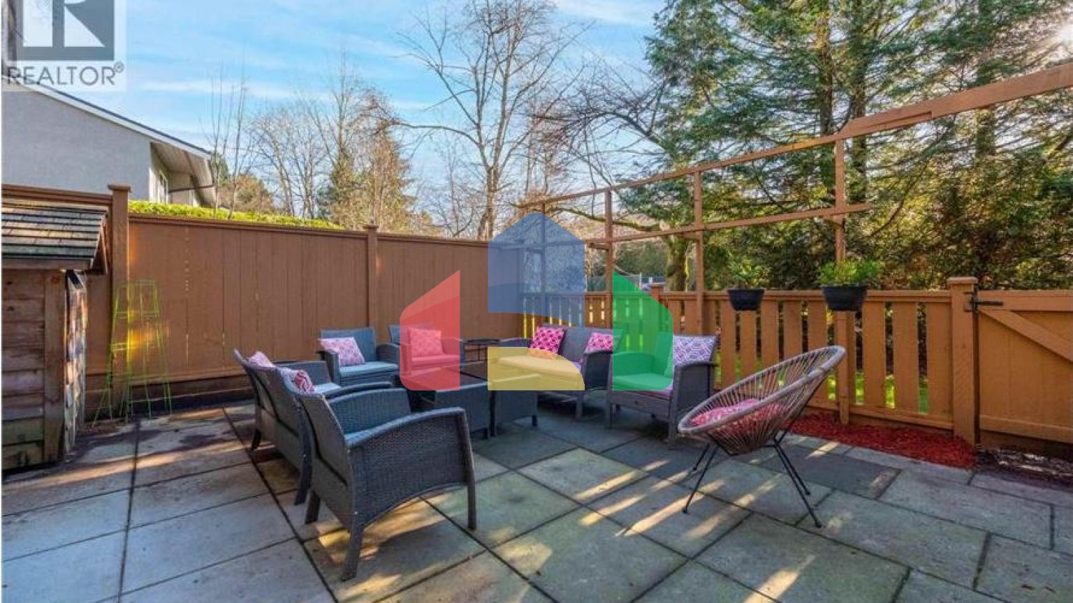 Residential - Townhouse - Vancouver, Canada - Canada