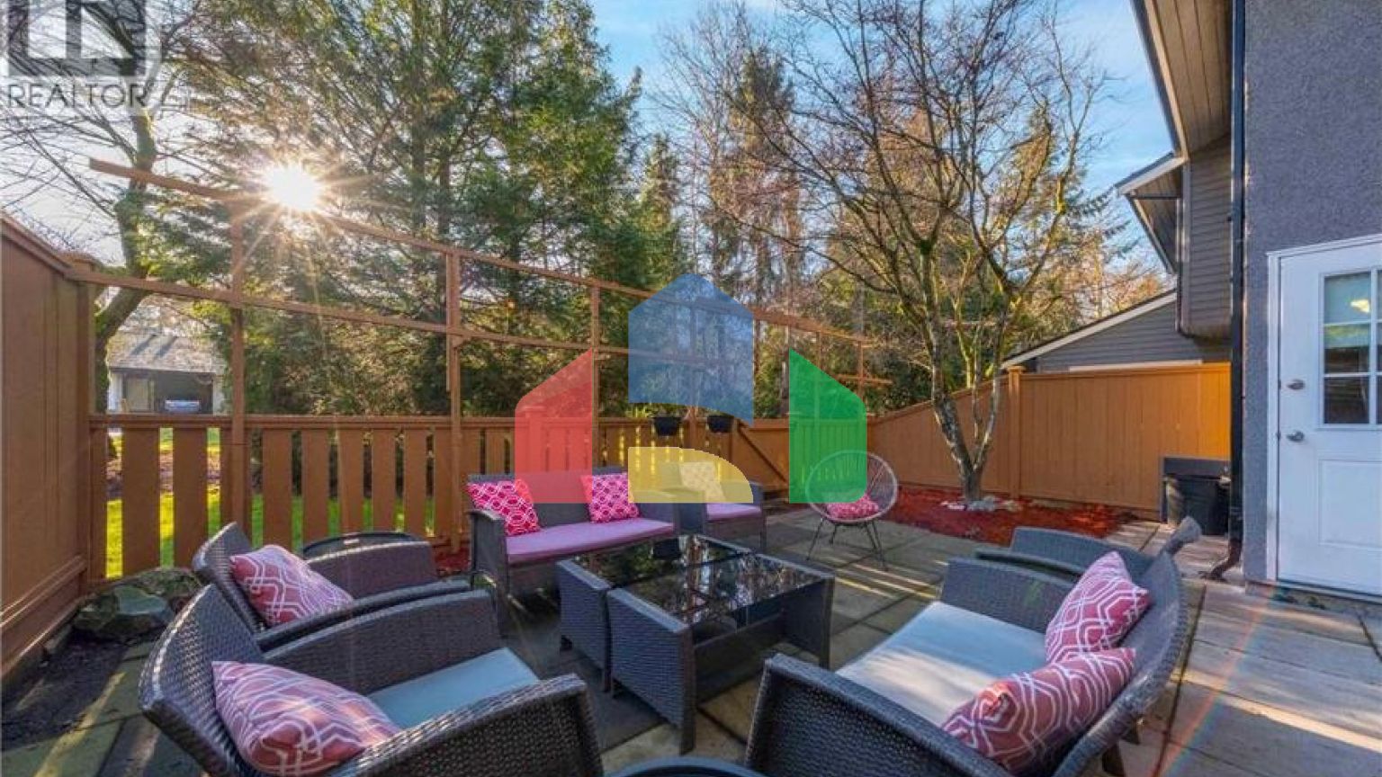 Residential - Townhouse - Vancouver, Canada - Canada