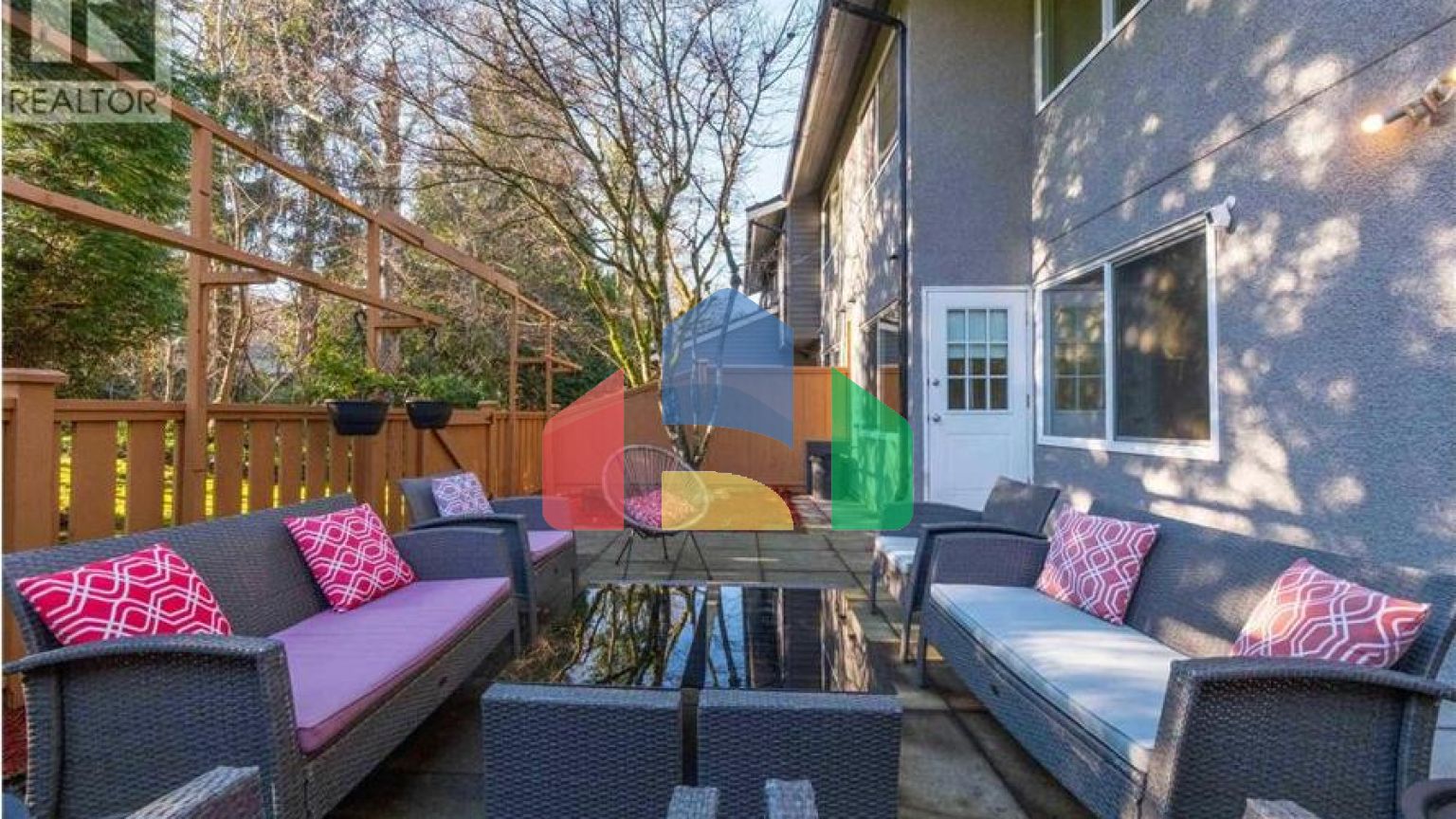 Residential - Townhouse - Vancouver, Canada - Canada