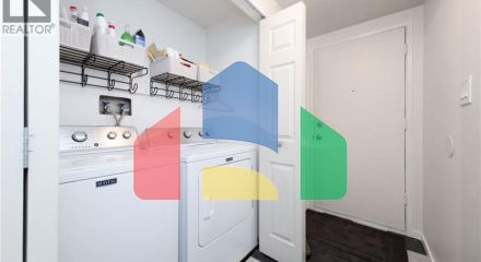 Residential - Townhouse - Vancouver, Canada - Canada