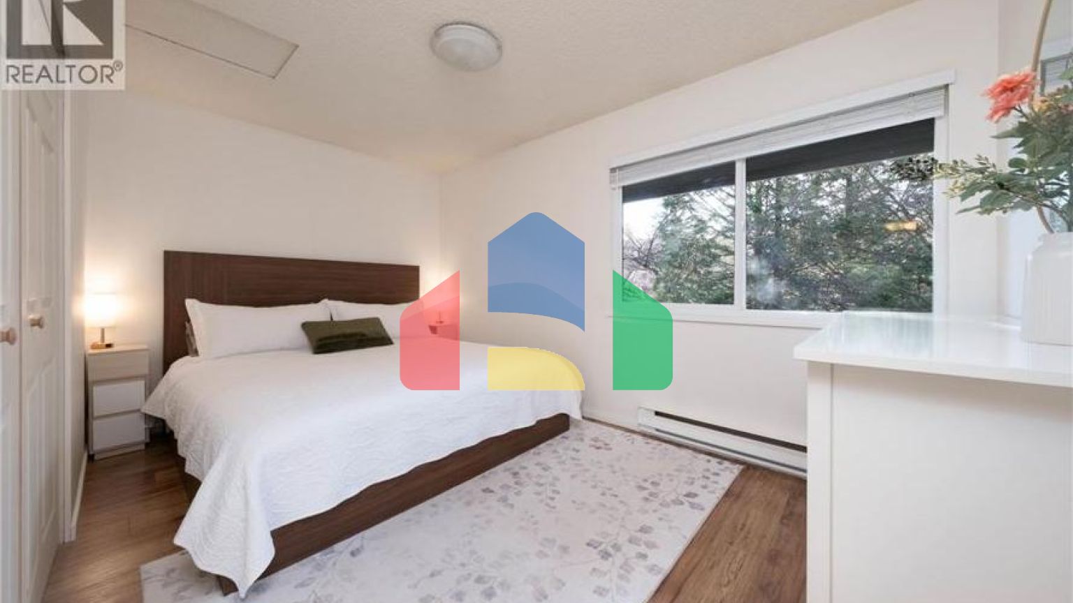 Residential - Townhouse - Vancouver, Canada - Canada