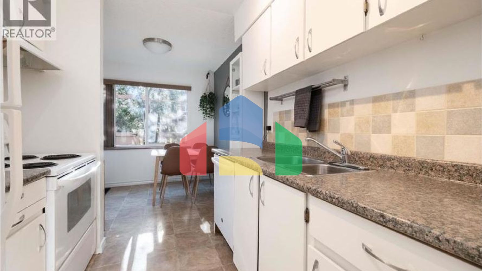 Residential - Townhouse - Vancouver, Canada - Canada