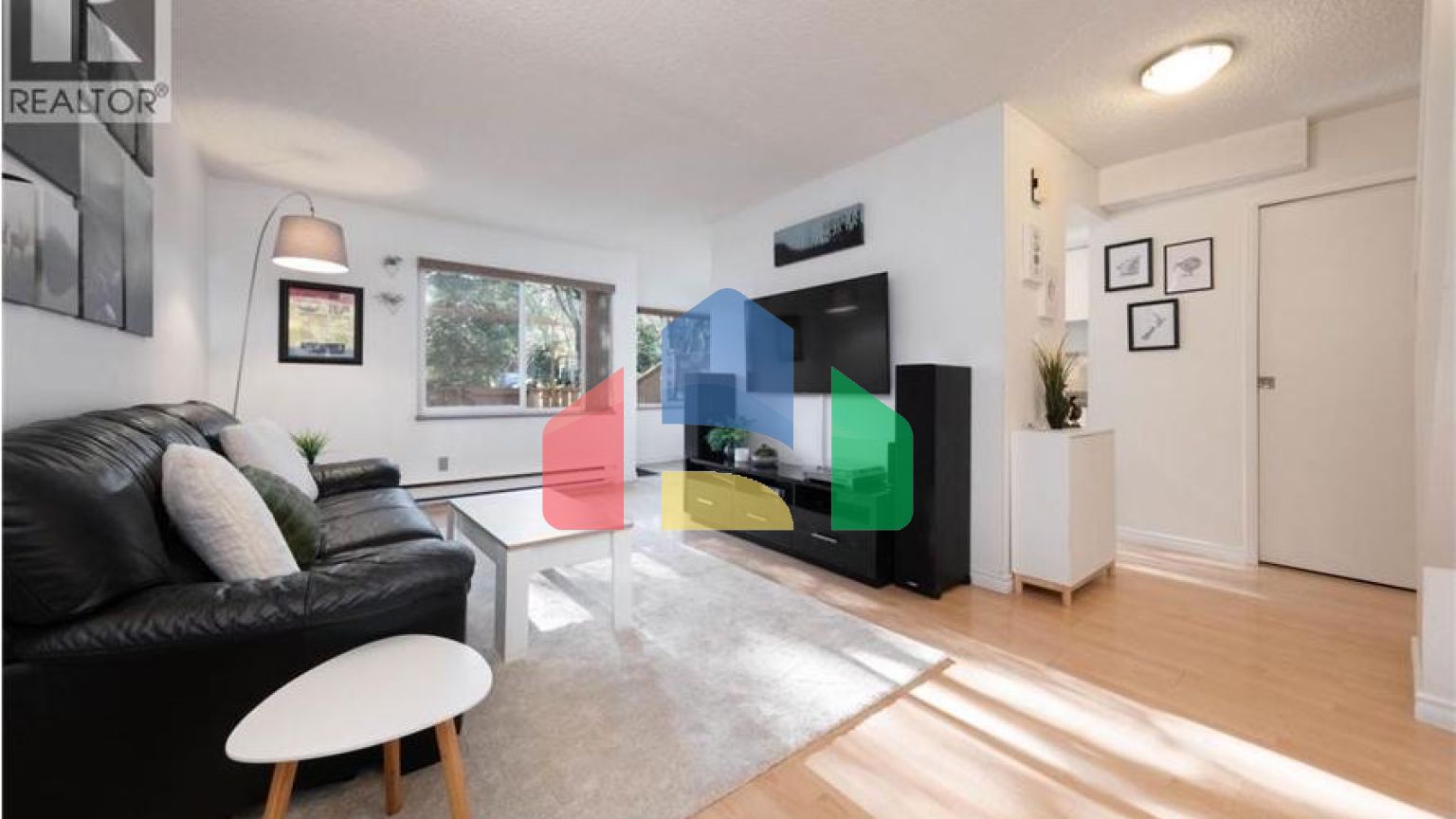 Residential - Townhouse - Vancouver, Canada - Canada