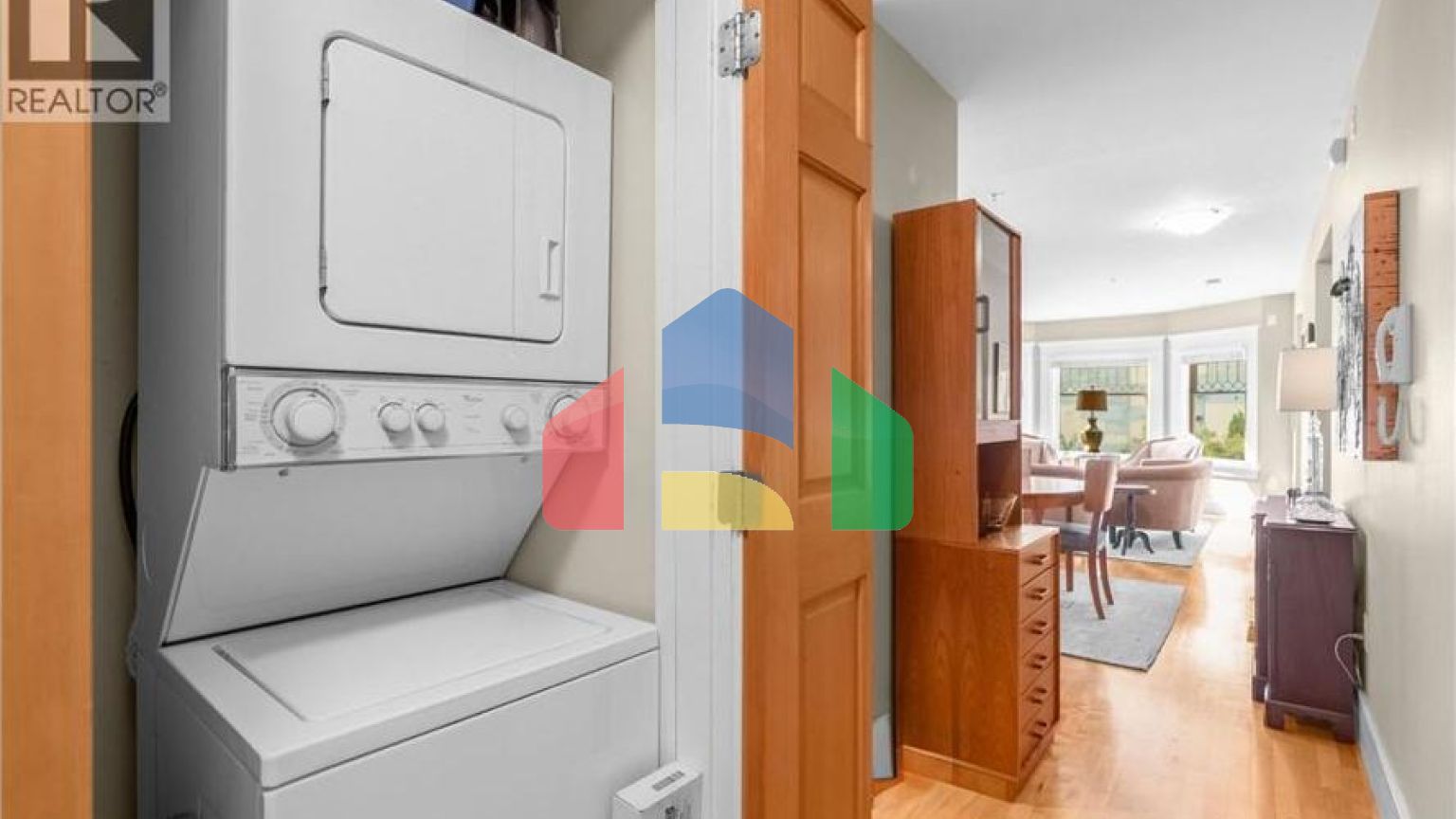 Residential - Townhouse - Vancouver, Canada - Canada