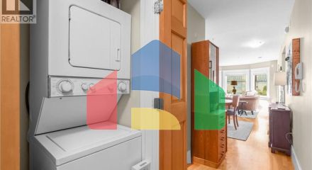 Residential - Townhouse - Vancouver, Canada - Canada