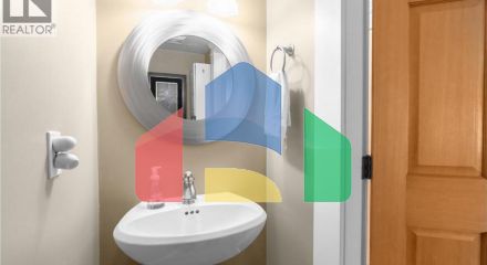 Residential - Townhouse - Vancouver, Canada - Canada