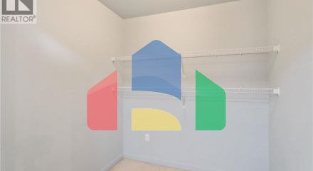 Residential - Single Family Home - Vancouver, Canada - Canada