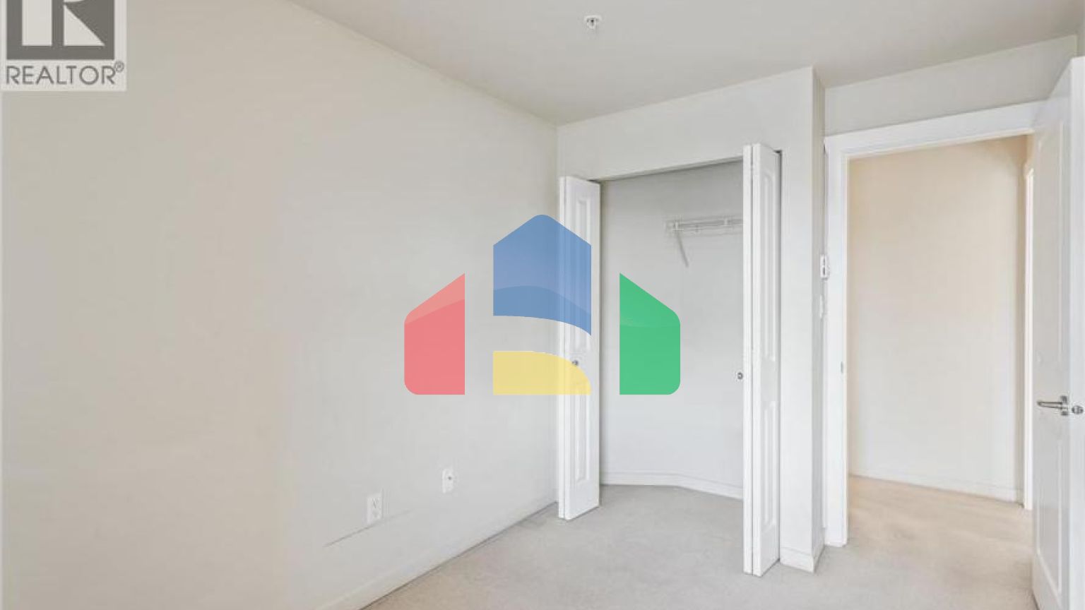 Residential - Single Family Home - Vancouver, Canada - Canada