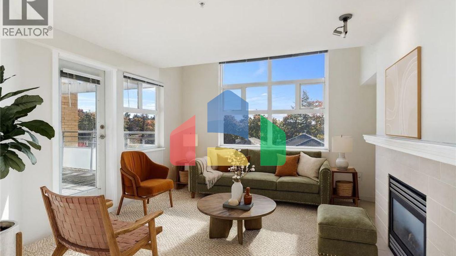 Residential - Single Family Home - Vancouver, Canada - Canada