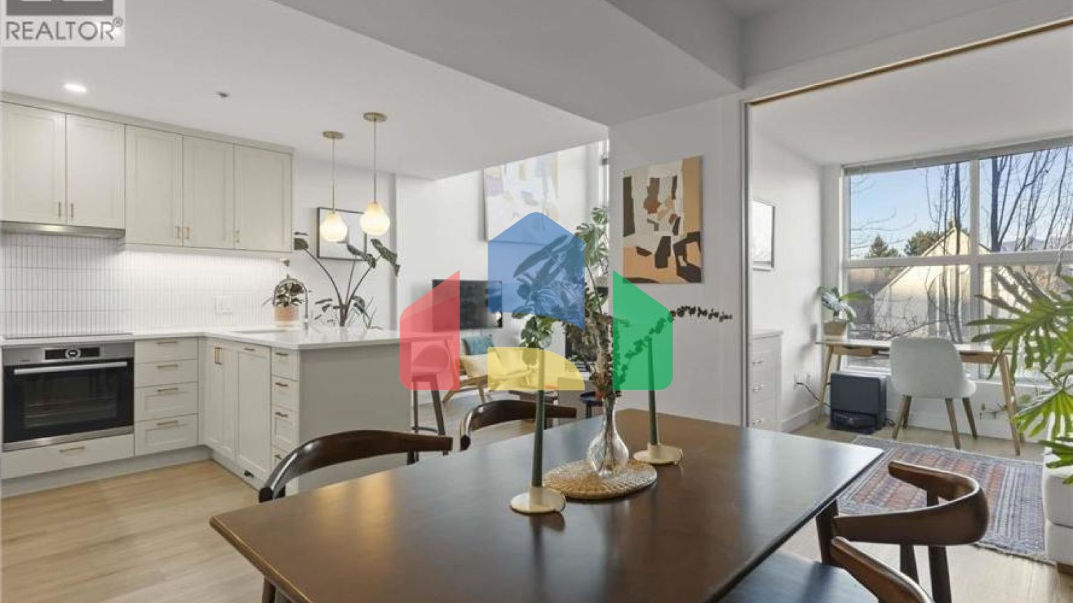 Residential - Single Family Home - Vancouver, Canada - Canada