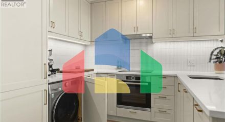 Residential - Single Family Home - Vancouver, Canada - Canada