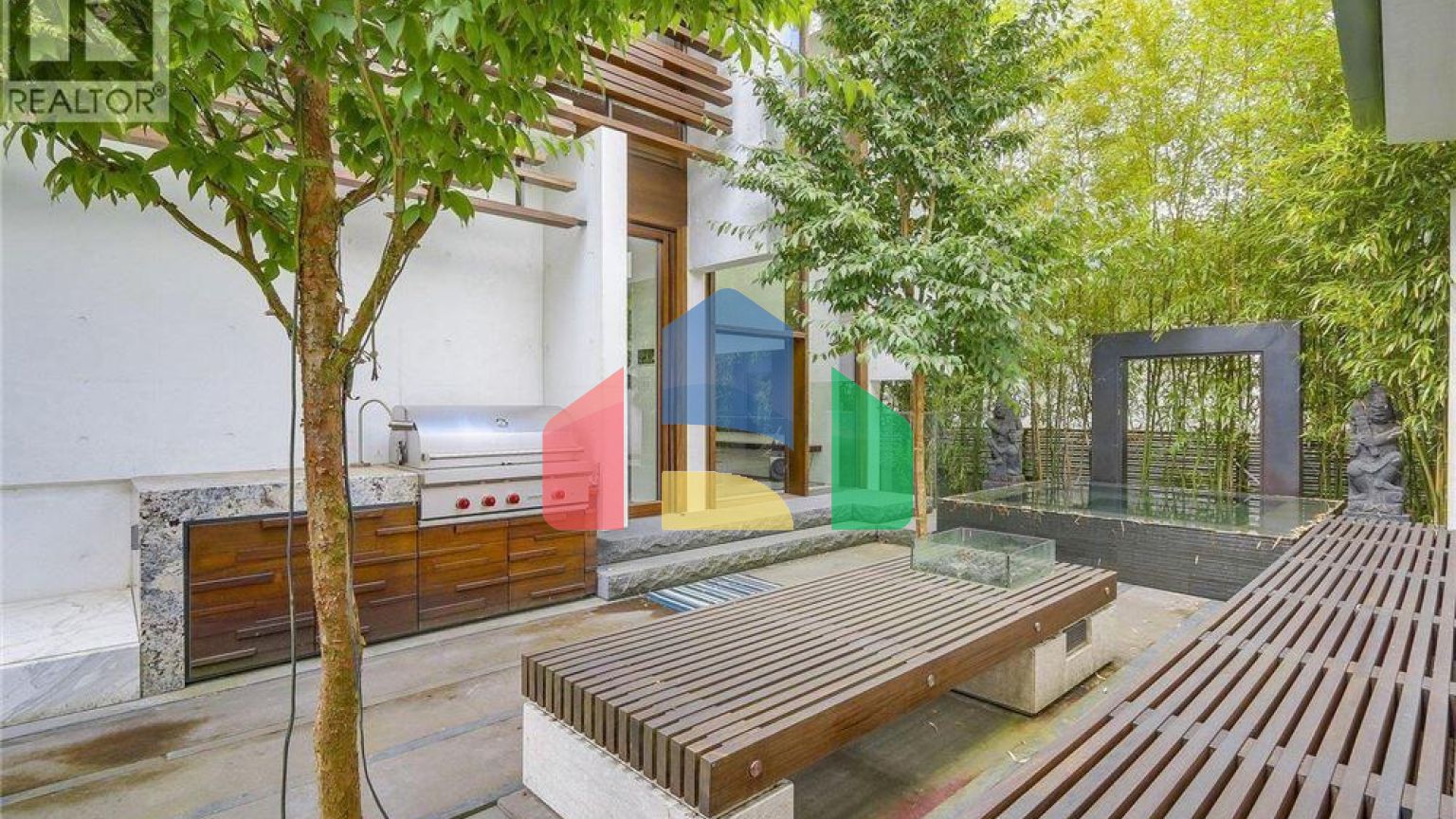 Residential - Single Family Home - Vancouver, Canada - Canada