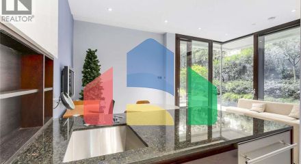 Residential - Single Family Home - Vancouver, Canada - Canada