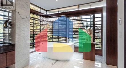 Residential - Single Family Home - Vancouver, Canada - Canada