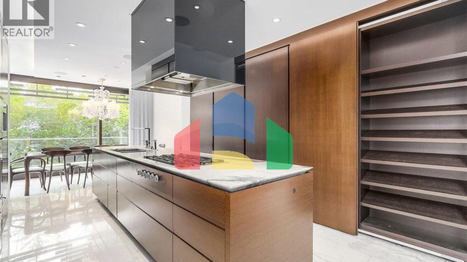 Residential - Single Family Home - Vancouver, Canada - Canada