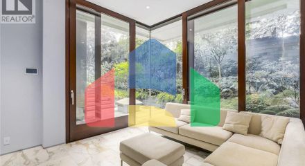 Residential - Single Family Home - Vancouver, Canada - Canada