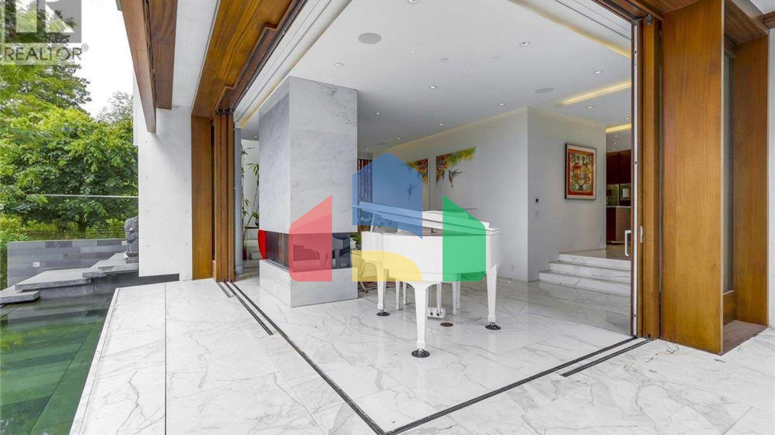 Residential - Single Family Home - Vancouver, Canada - Canada