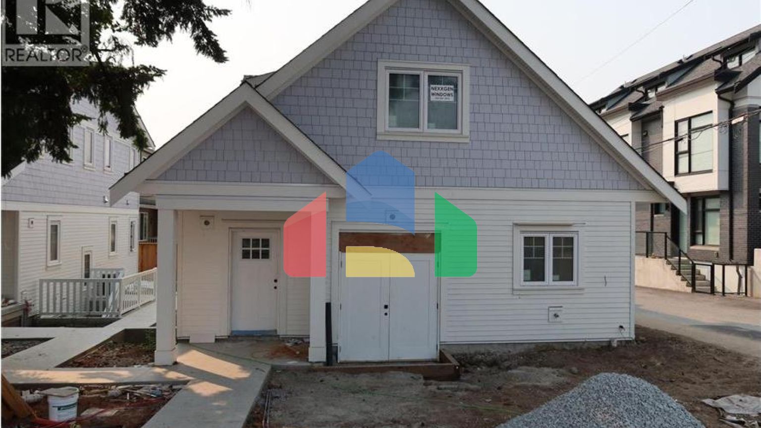 Residential - Single Family Home - Vancouver, Canada - Canada