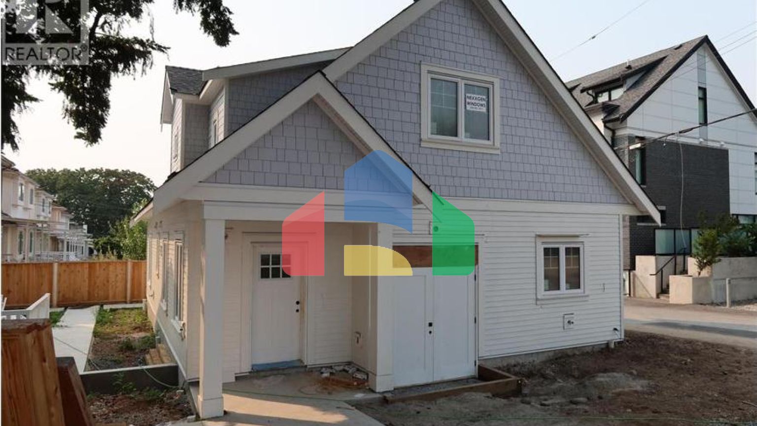 Residential - Single Family Home - Vancouver, Canada - Canada