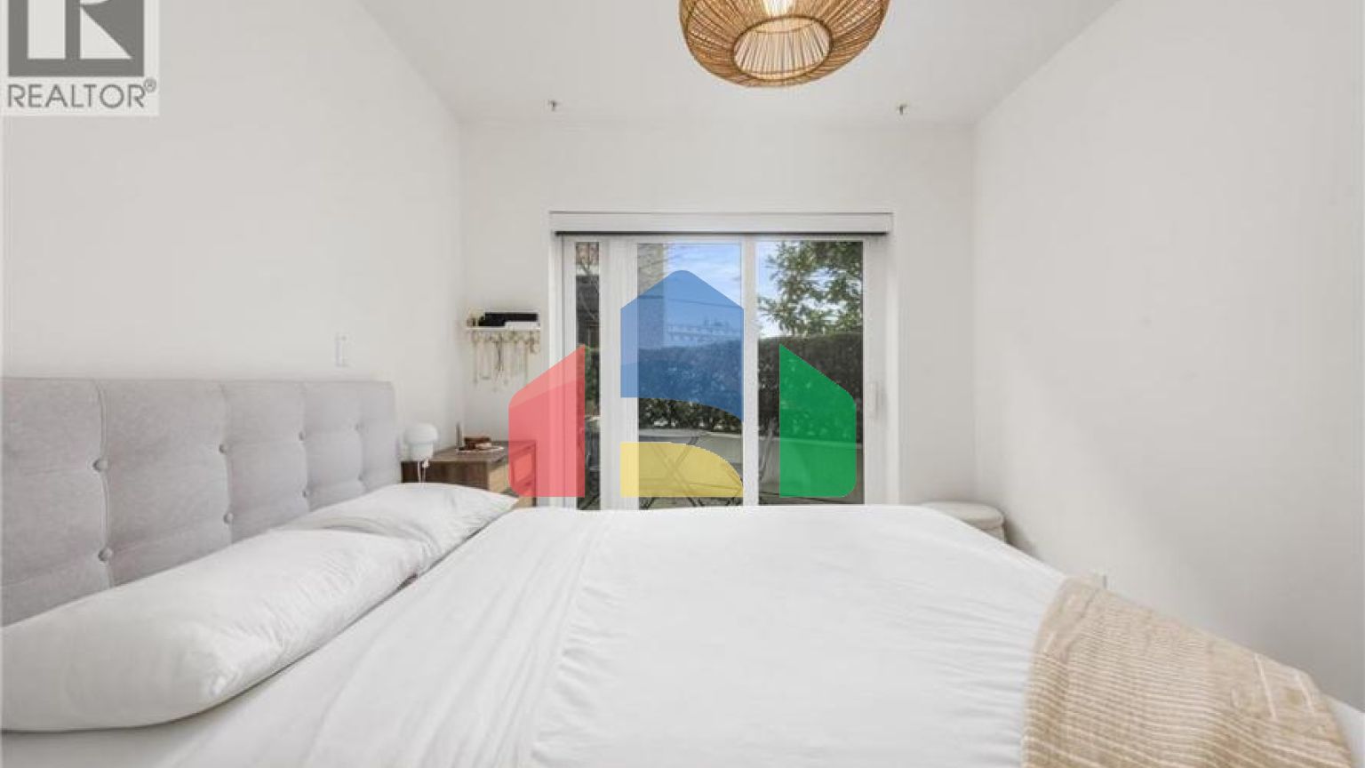 Residential - Townhouse - Vancouver, Canada - Canada